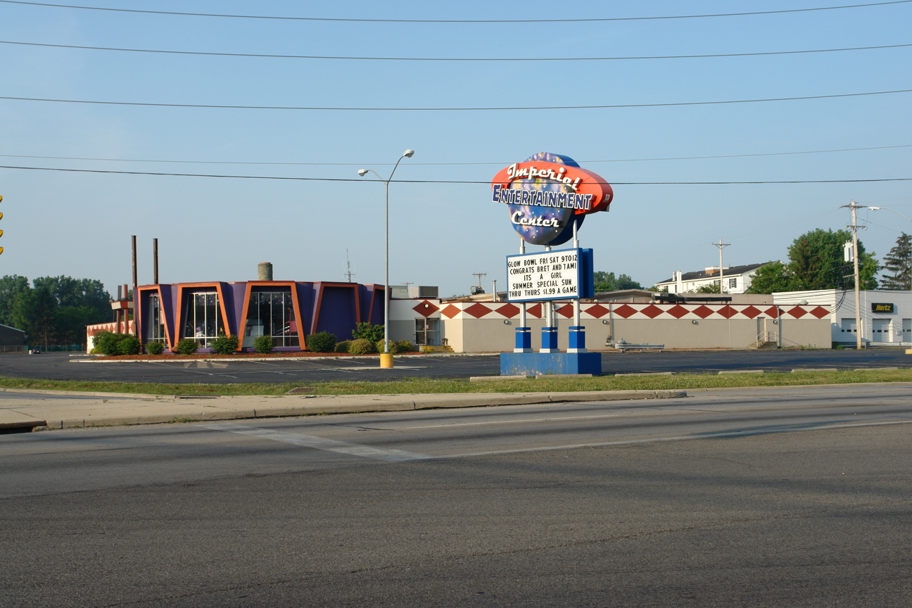 Imperial Lanes, 5505 W. Central Ave. Retro Toledo Metro